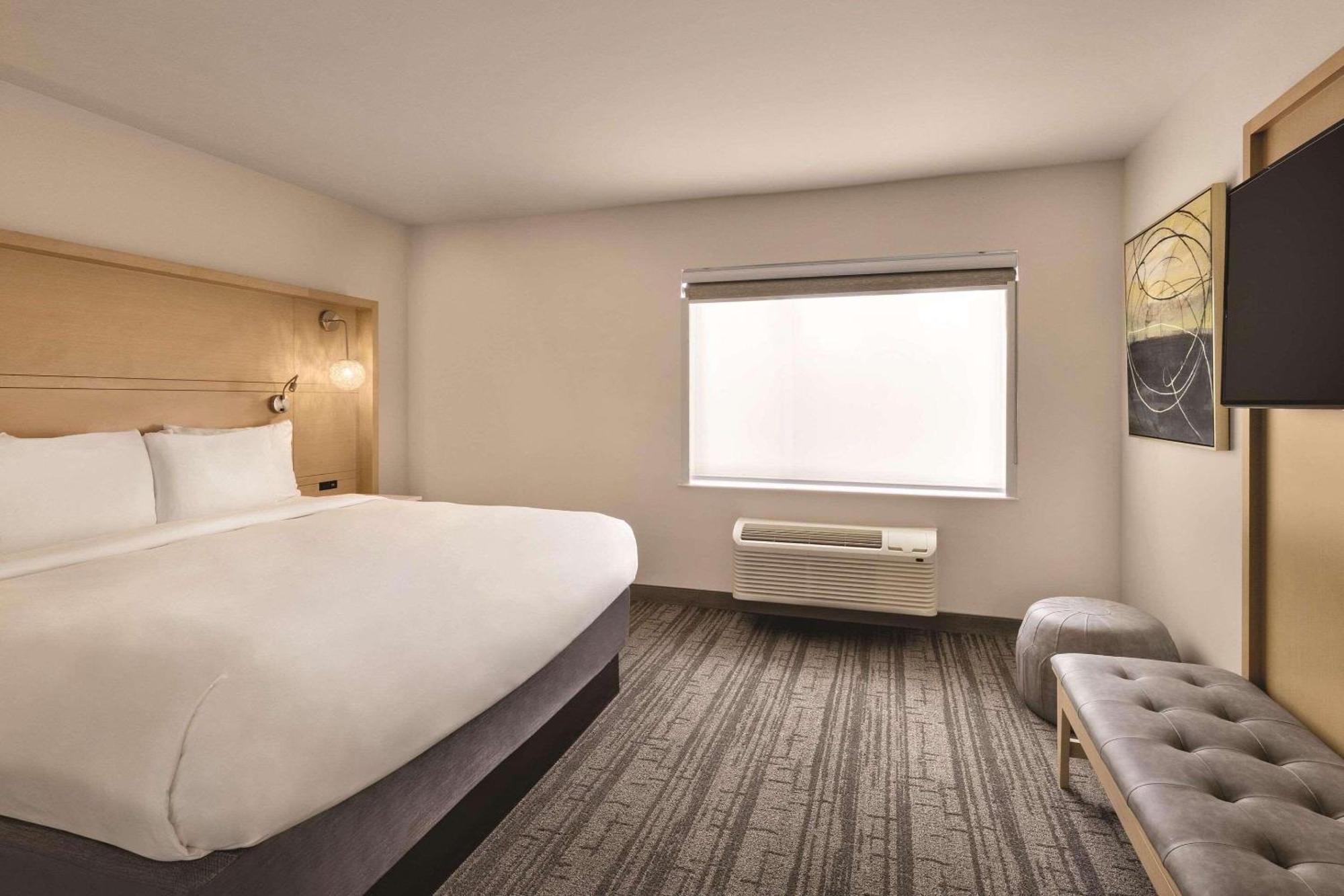 Radisson Hotel Atlanta Airport College Park Exterior photo