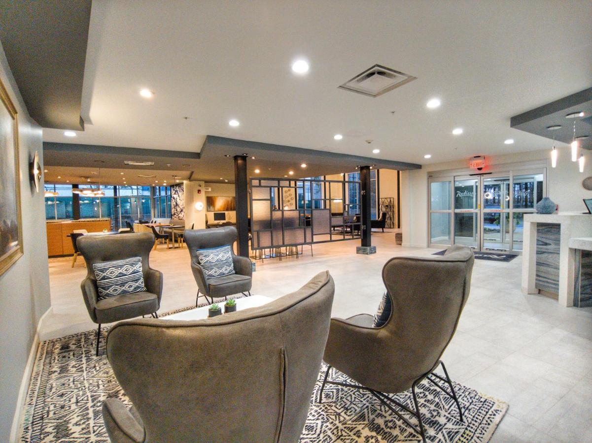 Radisson Hotel Atlanta Airport College Park Exterior photo